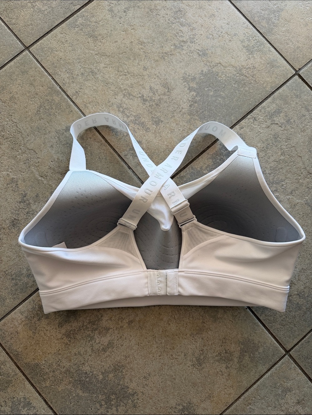 Under Armour White Padded Sports Bra with Crossback Straps XL - Picture 2 of 3